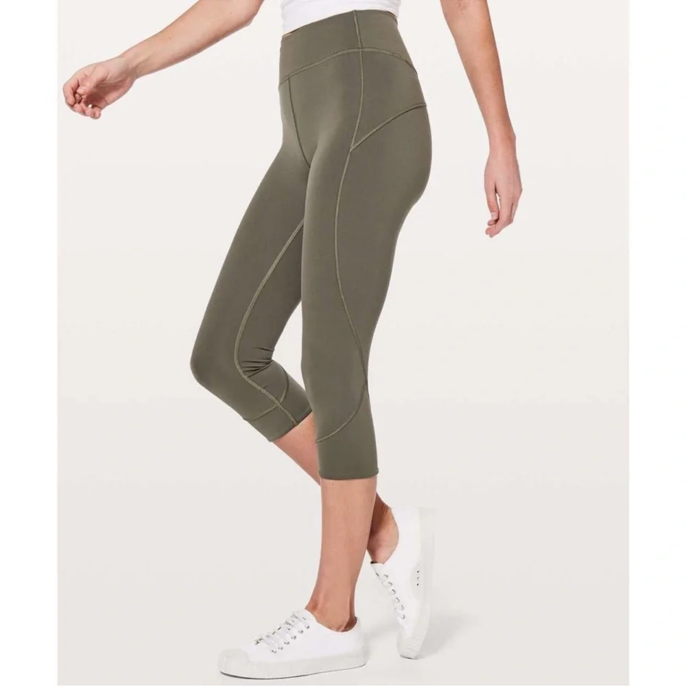 Lululemon In Movement Crop Everlux Legging In Sage Size 10